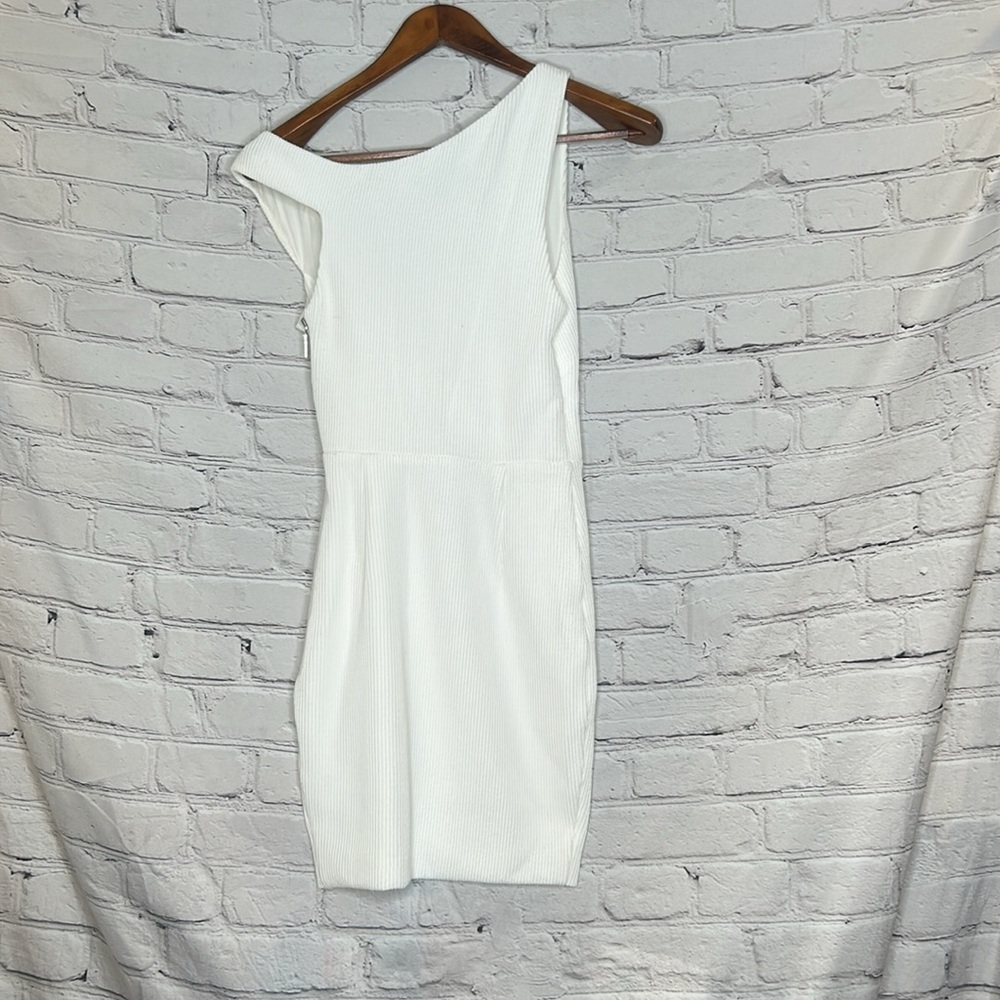 Stylestalker White Ribbed Dress Size X-Small Excellent Condition - Picture 2 of 10